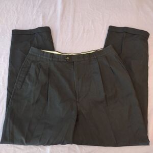 Louis Raphael Dress Pants Size: 38X32  (0127)